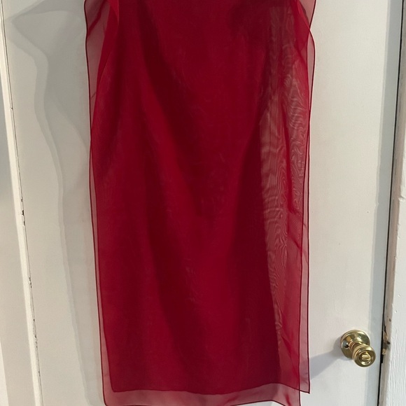 2 Elegant Red Women's Scarves - Picture 6 of 7